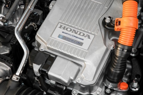 77 - 2018 Honda Clarity engine bay